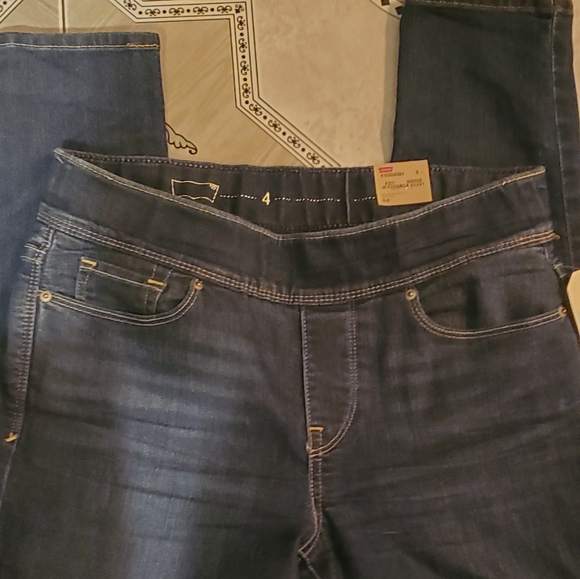 Levis Tummy Control Pull on Legging 4 (27x32) NWT - Picture 4 of 5